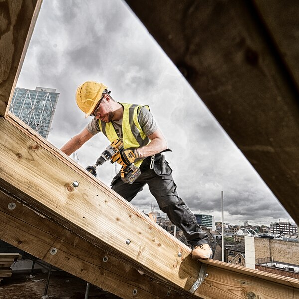 DCD996T2-QW TRAPANO AVVITATORE_3